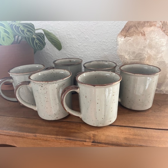Stoneware Mug Set - Picture 3 of 6